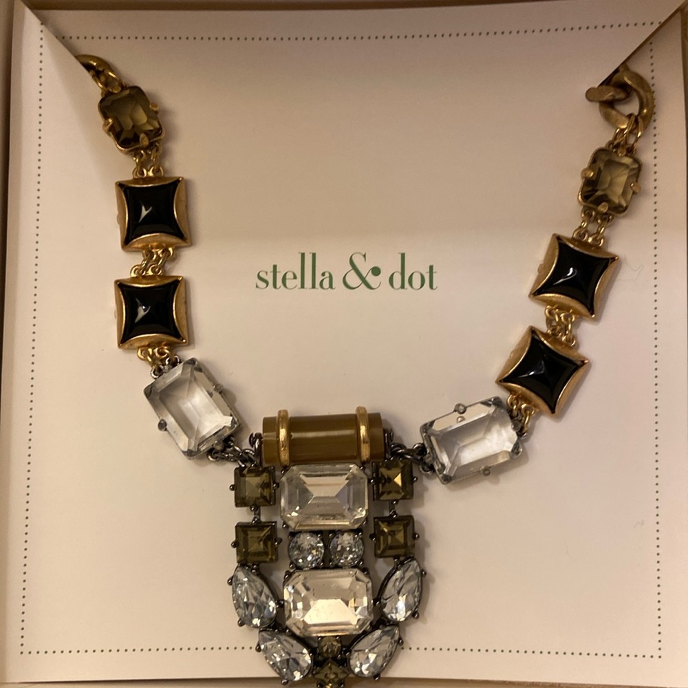 NIB * Stella & Dot * Phoenix pendant